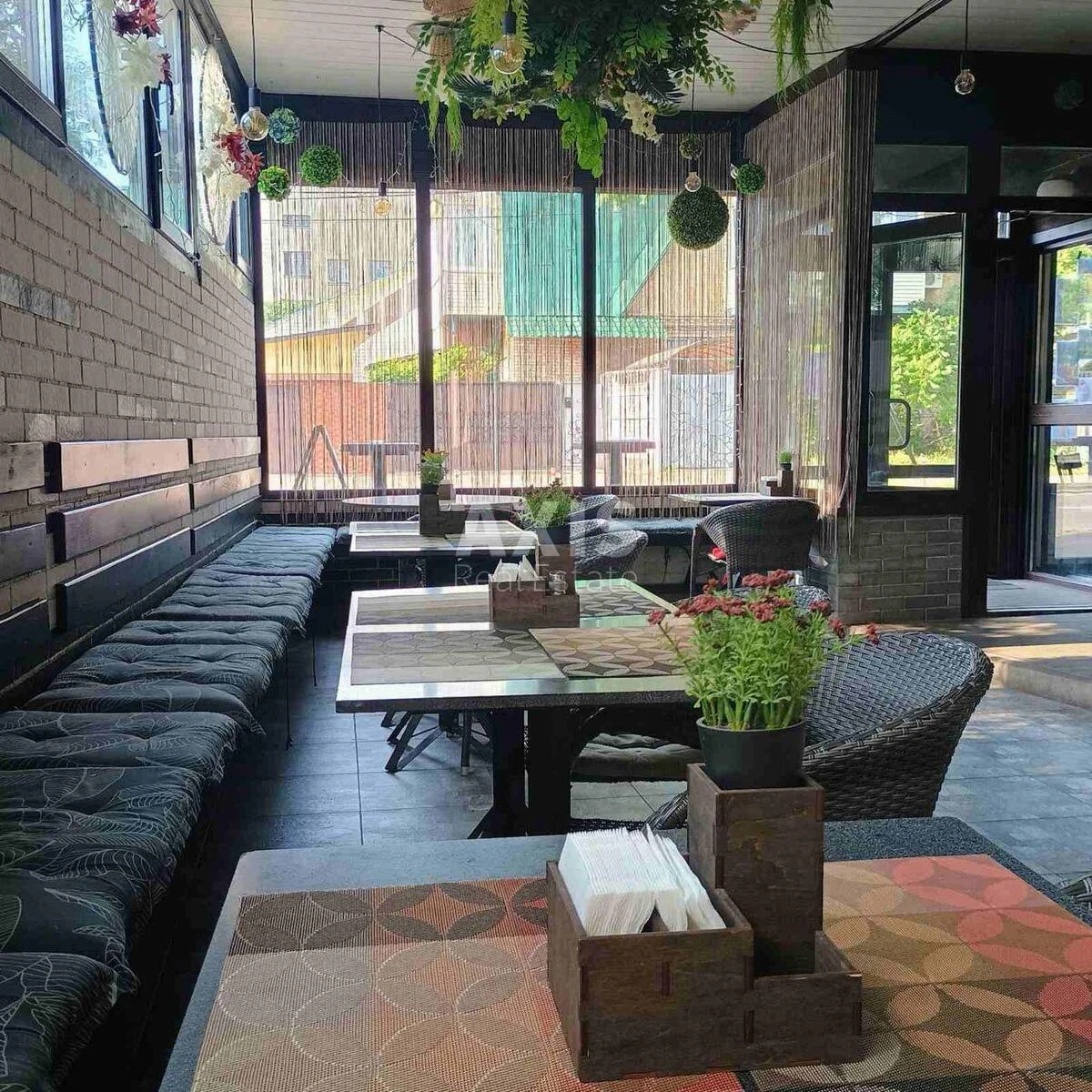 Trade object vul. Verhovynna 55, 215m2592272