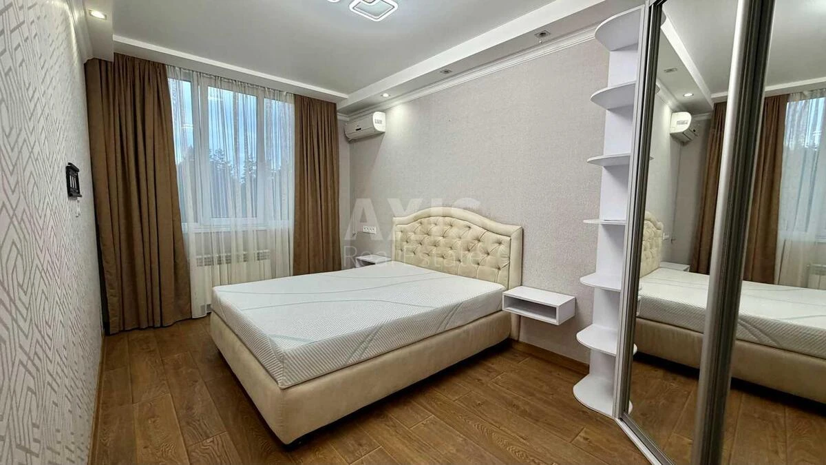2к квартира ул. Светлая 37135411