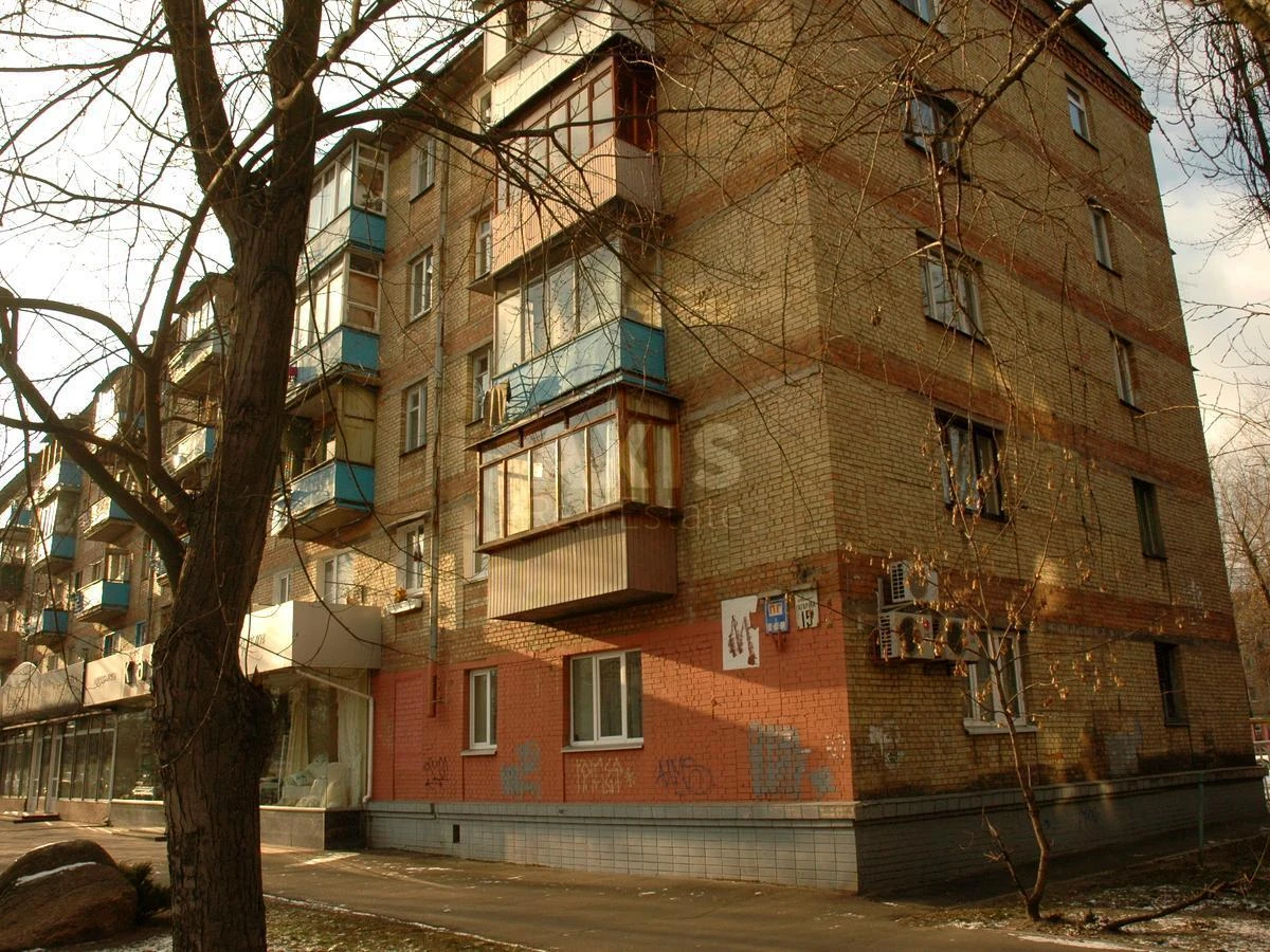 Trade object pr-t Leonida Kadenyuka 15, 301m27025415