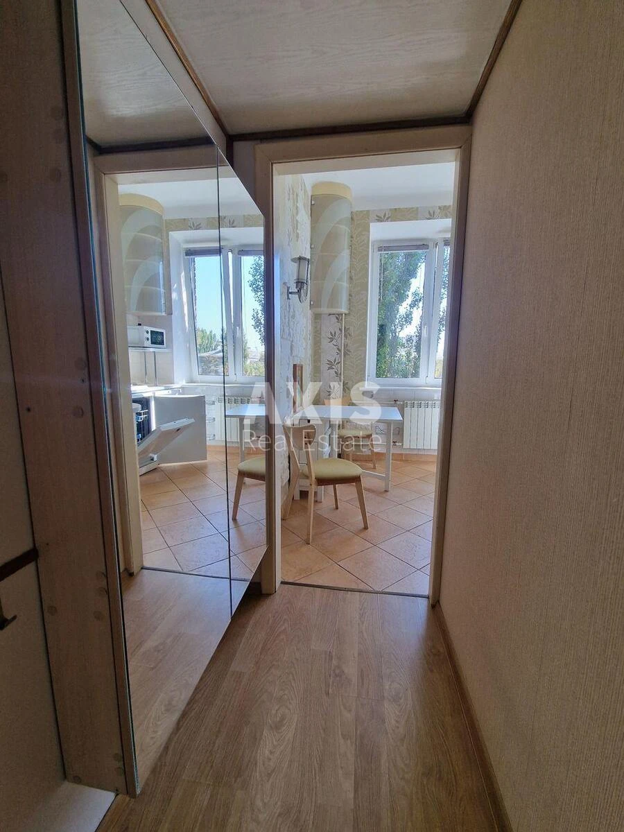 2k apartment pr-t Berestejskij 77/15999013