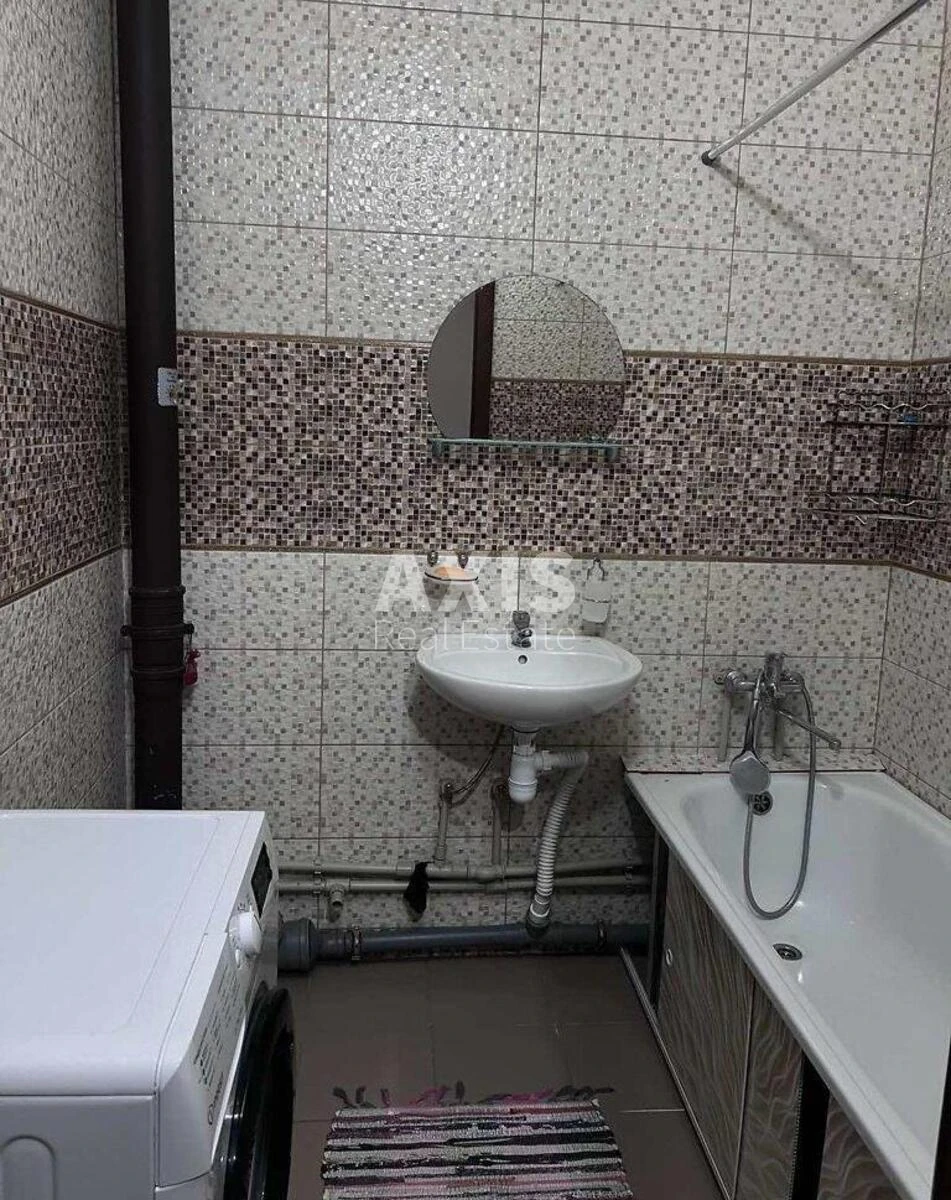 2k apartment vul. Rusovoi' Sofii' 5693547