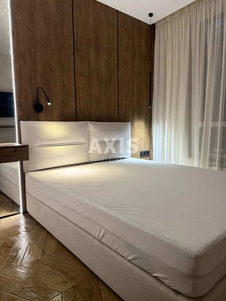 1k apartment shose Stolychne Five A687764