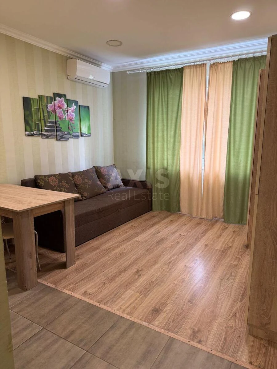 1k apartment vul. Uinstona Cherchillya 93688740