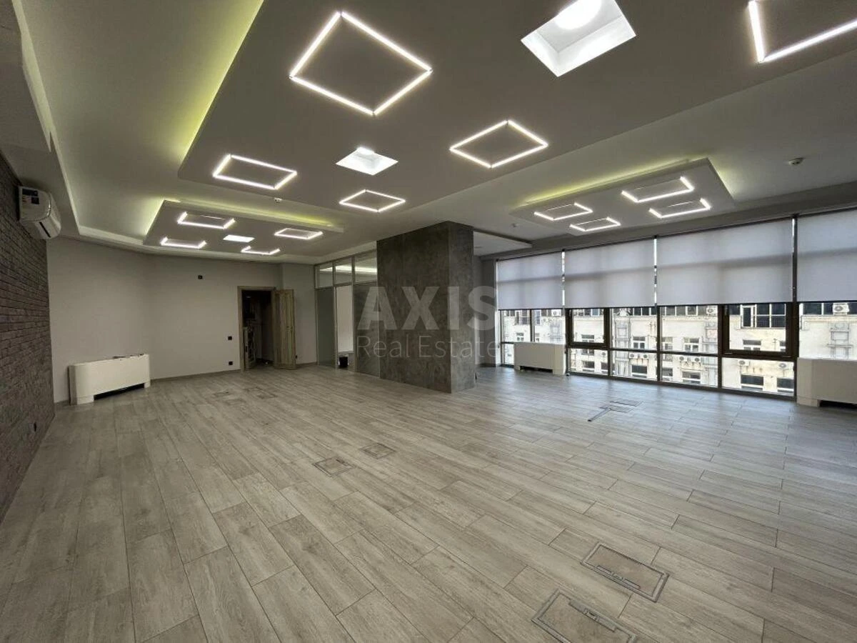 Office vul. Velyka Vasyl'kivs'ka 72, 183m2673250