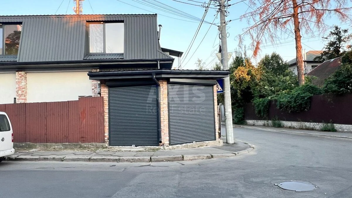 Trade object vul. Klinichna 26, 18m2641282