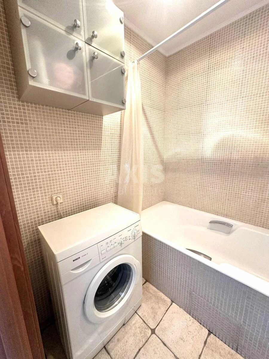 2k apartment vul. Predslavyns'ka 38709676