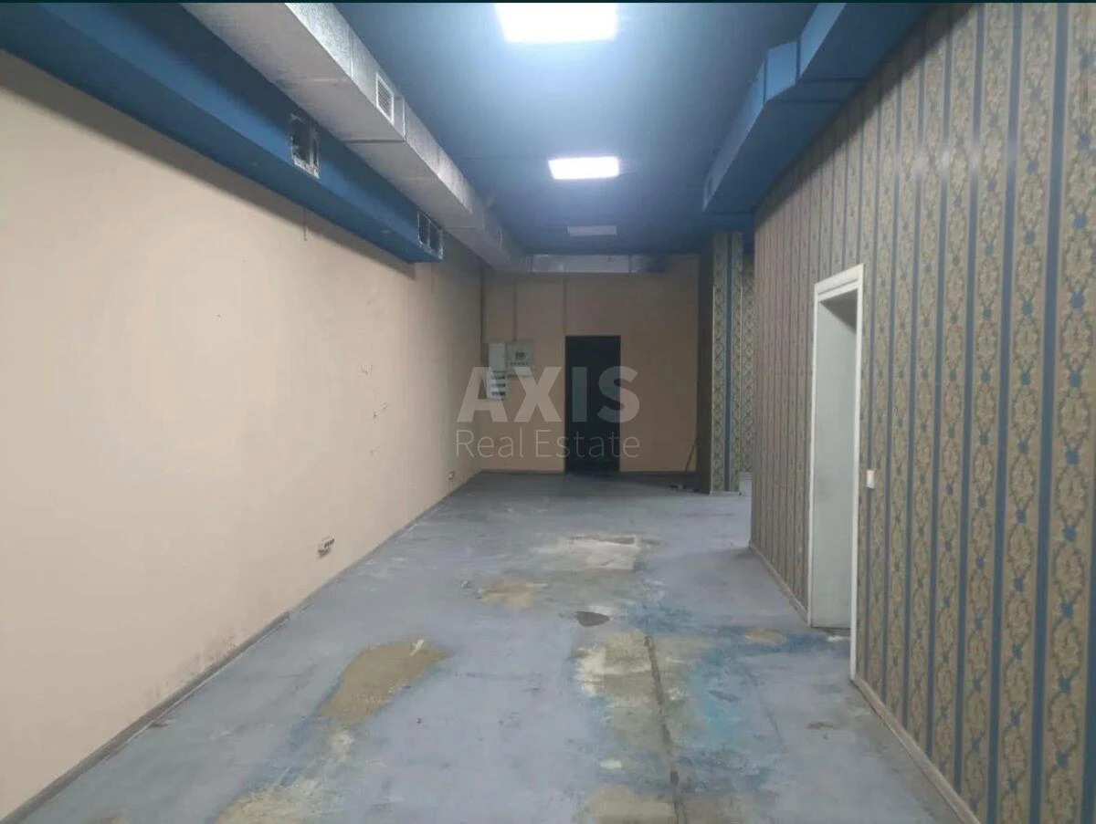 Trade object shose Harkivs'ke 19, 130m2708804