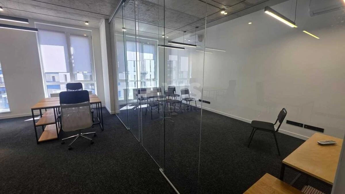 Office vul. Central'na 21А, 106m2698863