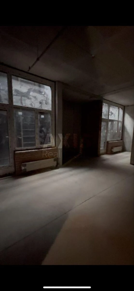 Service object vul. Vsevoloda Zmijenka 34/21, 80m2667630