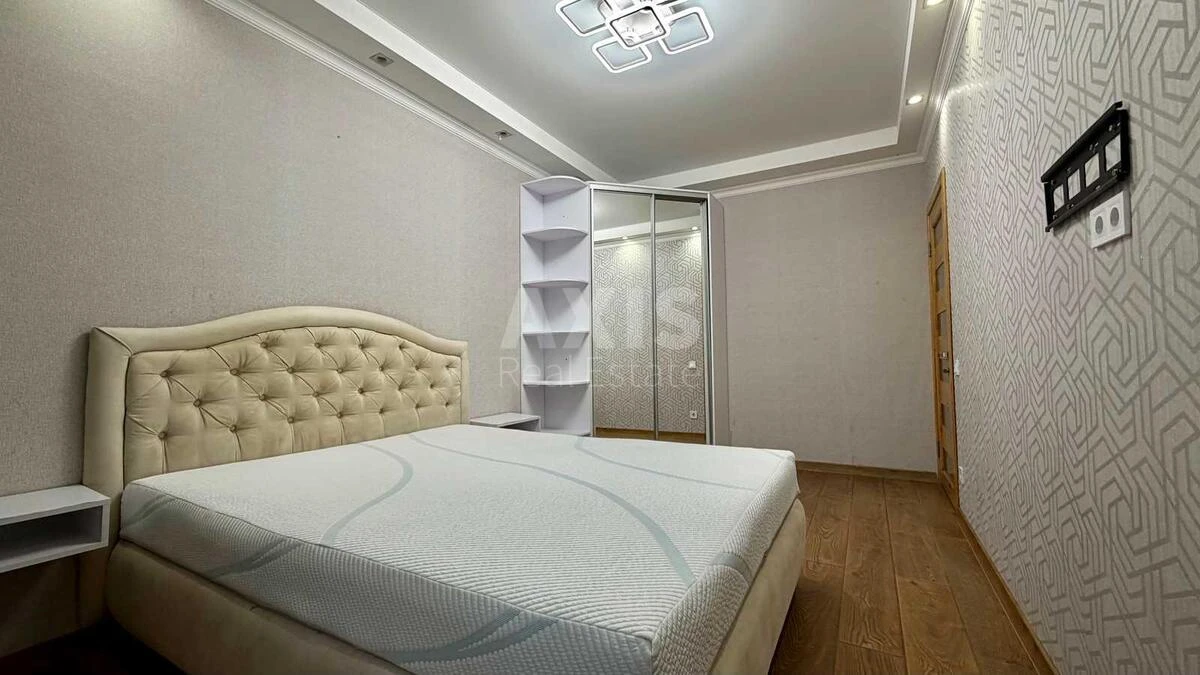 2k apartment vul. Svitla 37135413