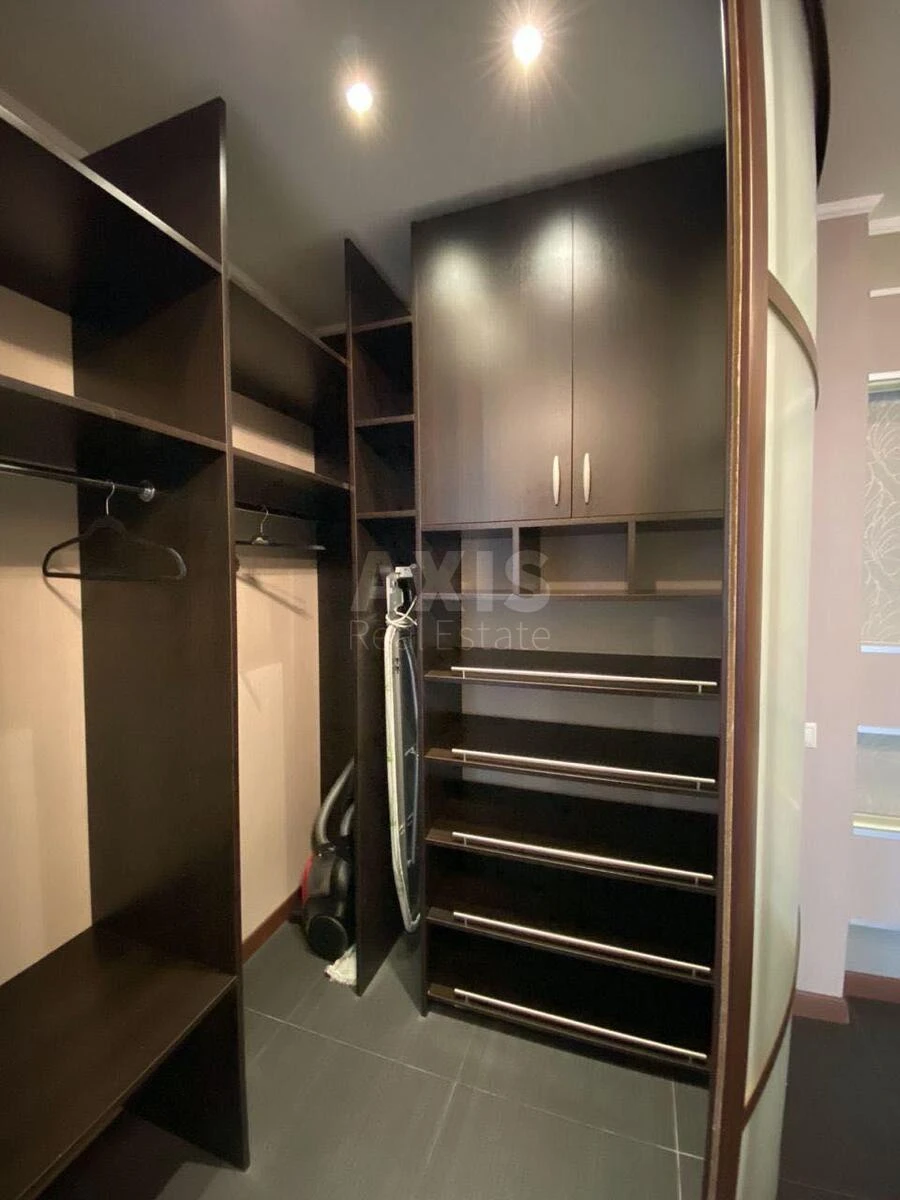 3k apartment nab. Dniprovs'ka 16487716