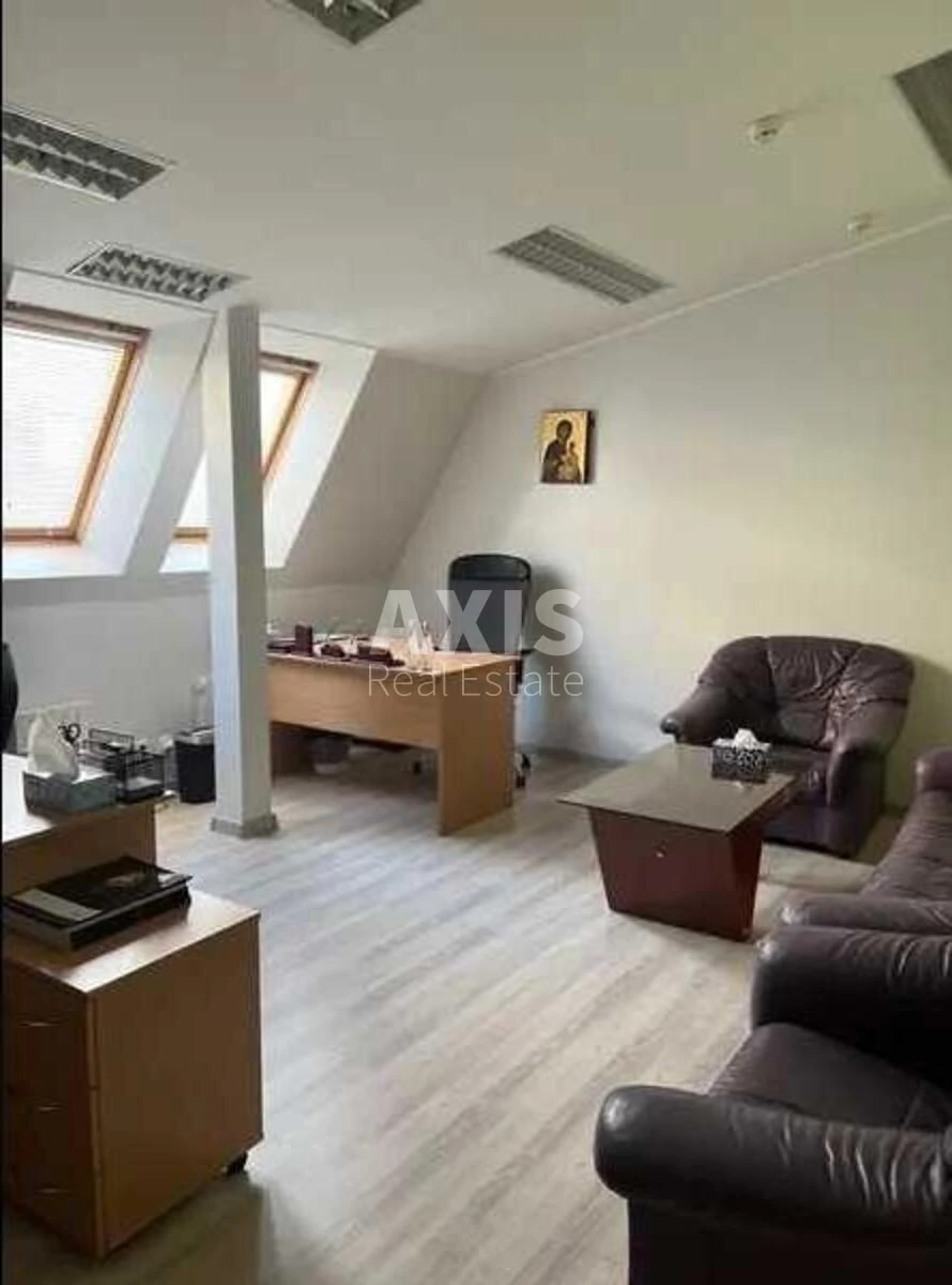 Office vul. Volodymyrs'ka 97/37, 500m2635014