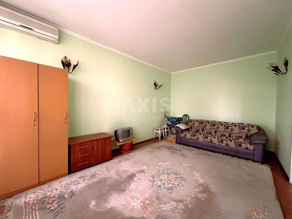 1k apartment pr-t Sobornosti 3665583