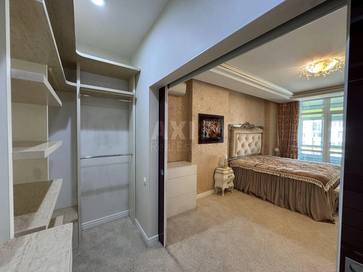 4k apartment vul. Andriya Verkhohlyada 18649657