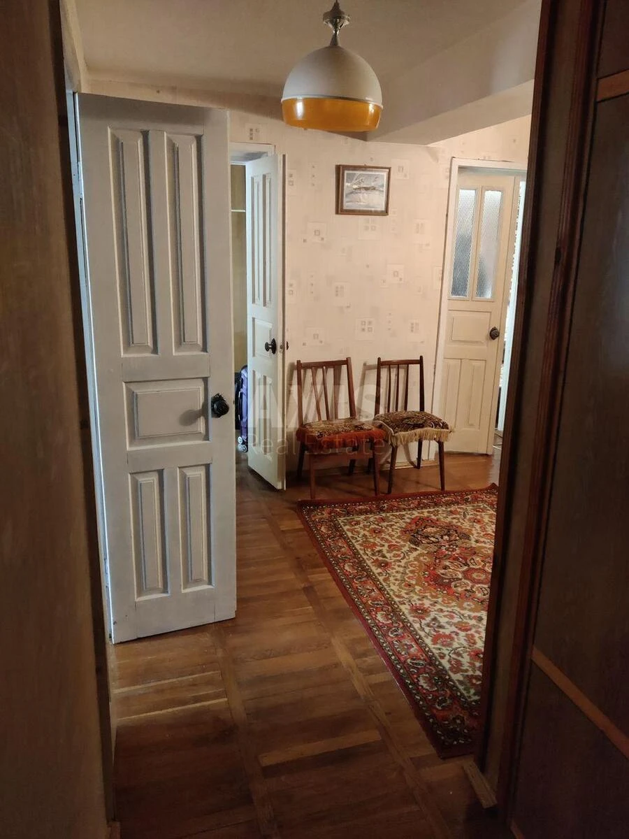 3k apartment vul. Ushyns'kogo 256274010