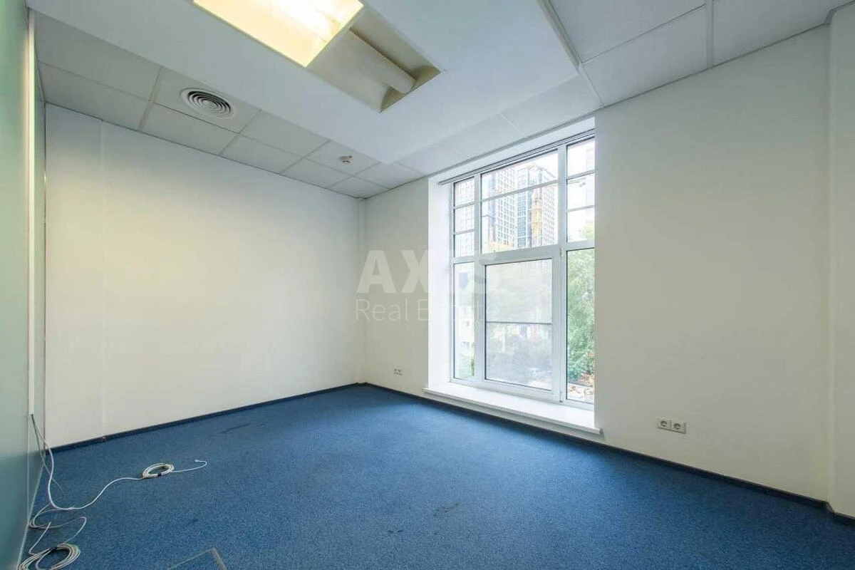 Office vul. Velyka Vasyl'kivs'ka 77А, 515m2670077