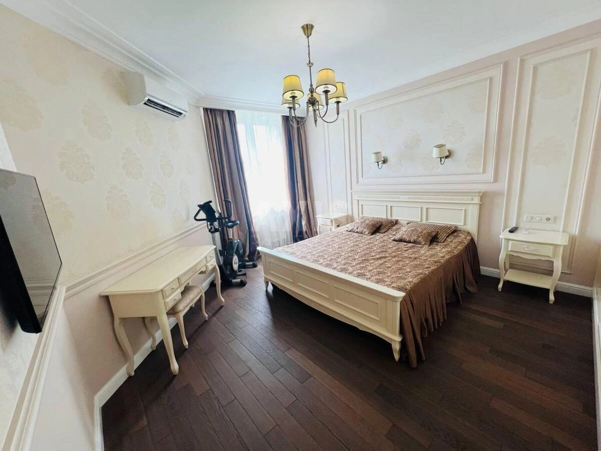 2к квартира ул. Вышгородская 45688173