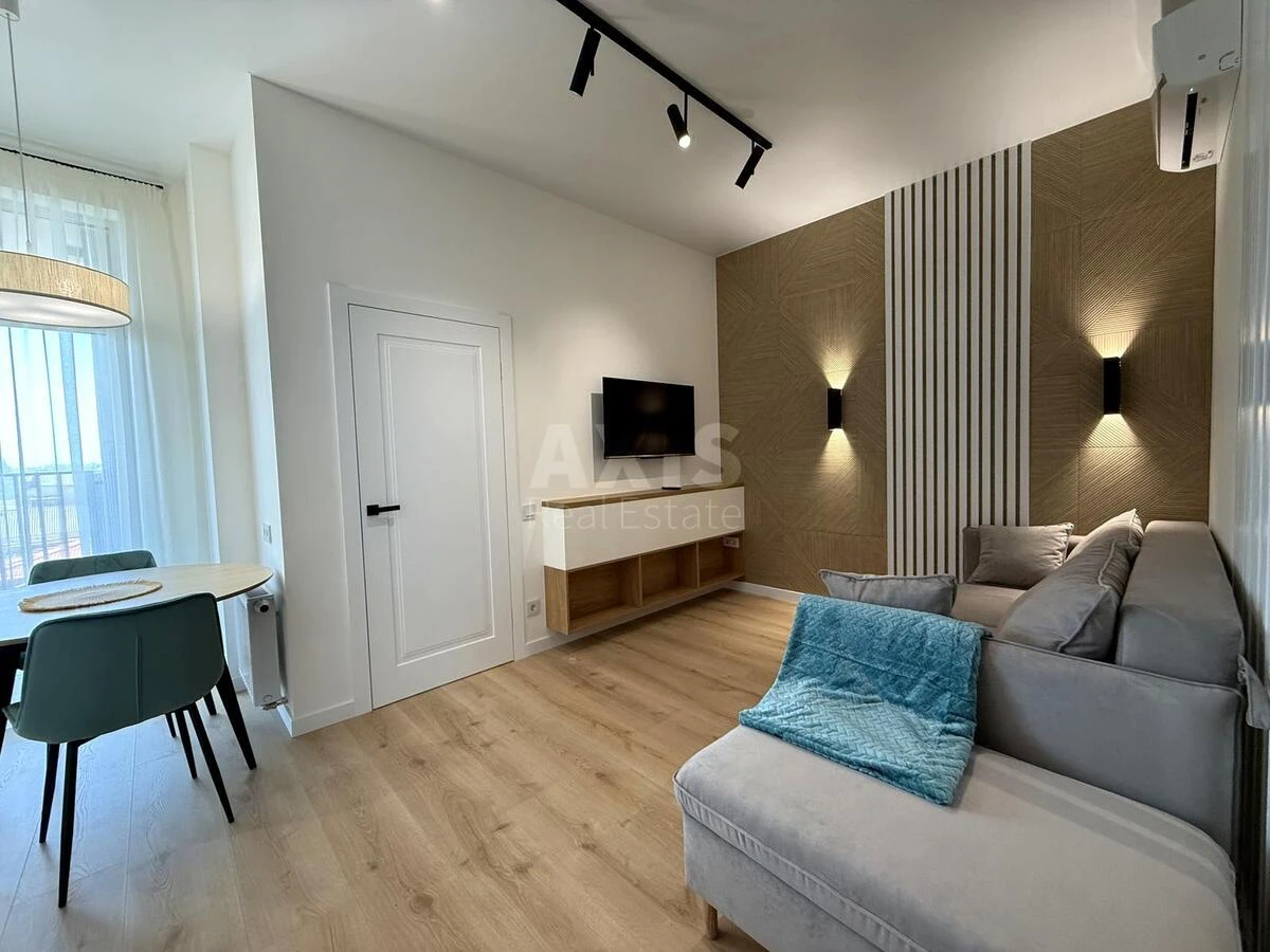 1k apartment vul. Bul'varno-Kudrjavs'ka 17638318