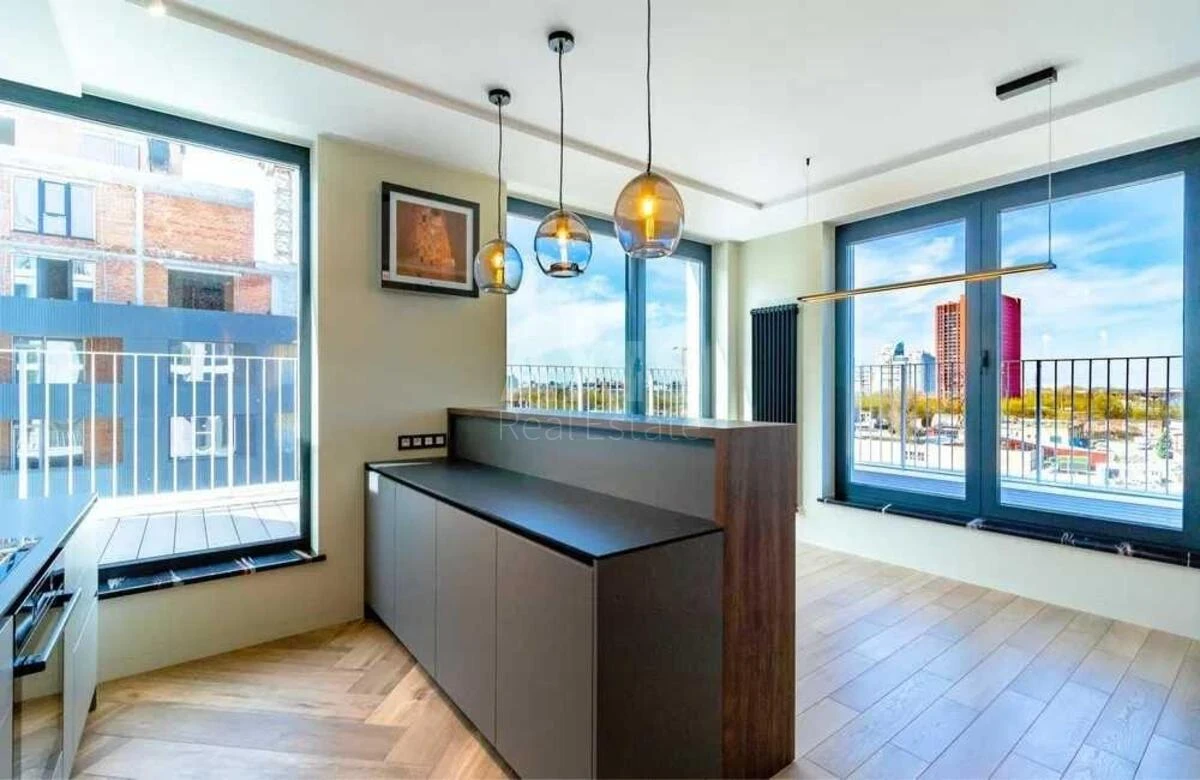 3k apartment doroga Naberezhno-Rybal's'ka 3639010