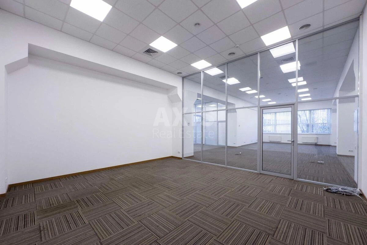 Office prov. Ohtyrs'kyj 7, 248m2656697