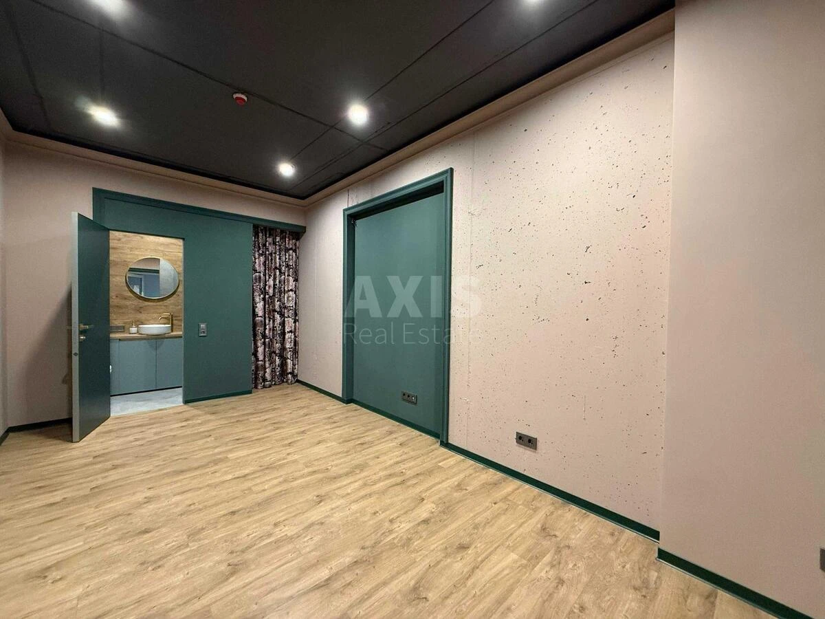 Trade object vul. Myhajla Maksymovycha 24, 60m2657168