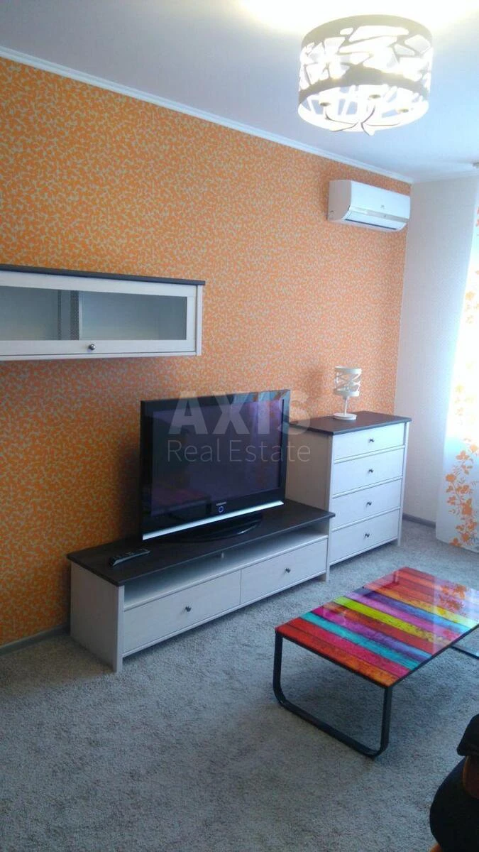 1k apartment vul. Rusovoi' Sofii' 3642211