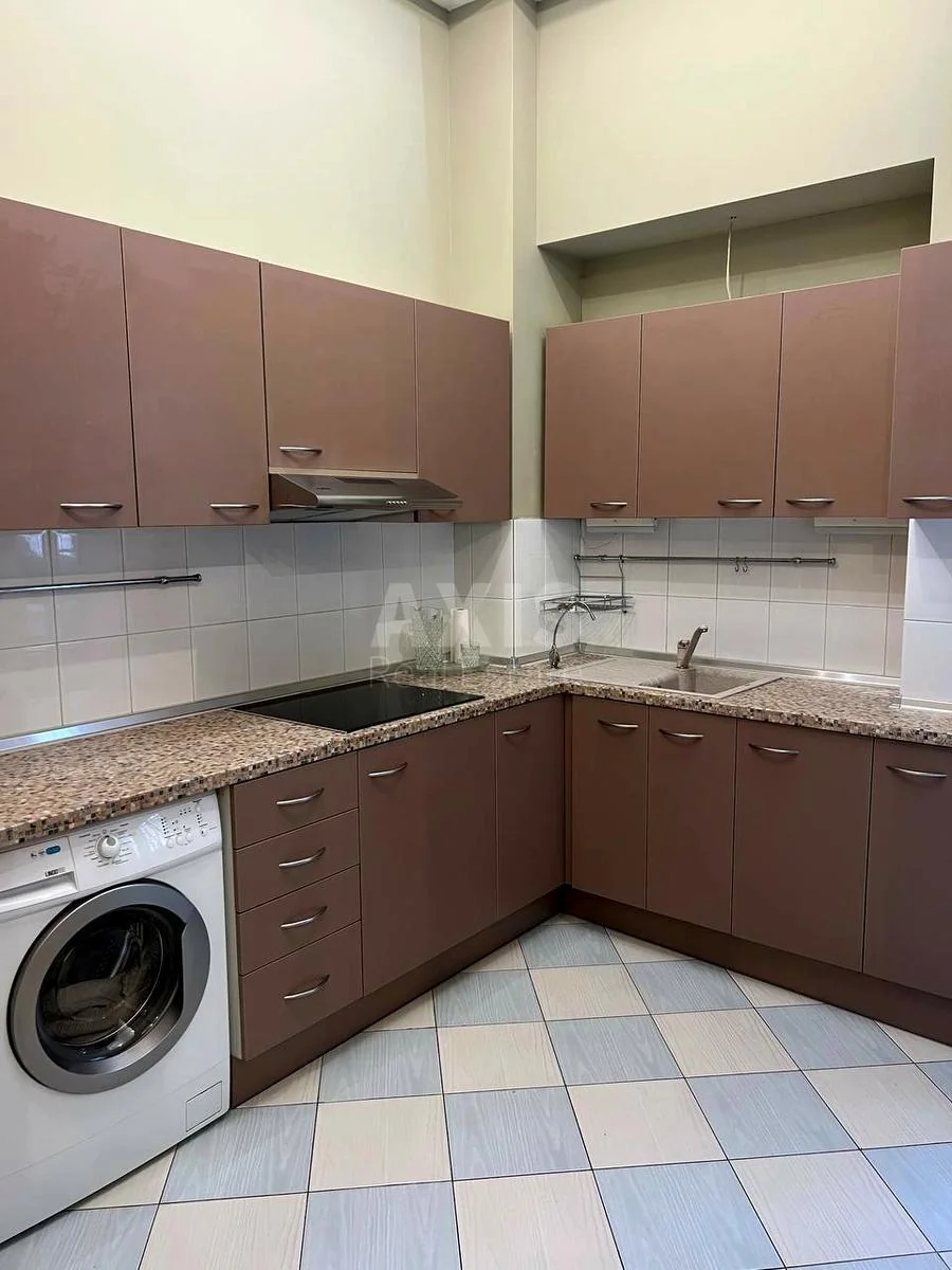 2к квартира ул. Сагайдачного Петра 8