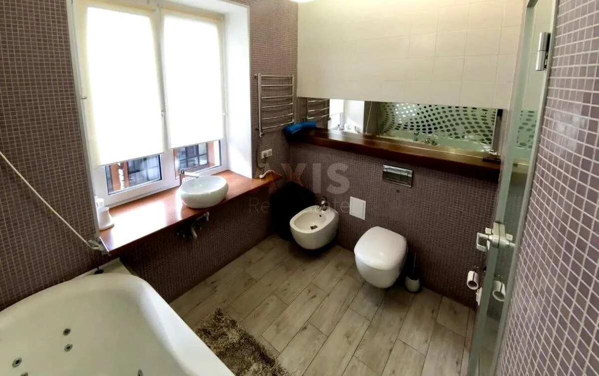 2к квартира ул. Крещатик 13615438