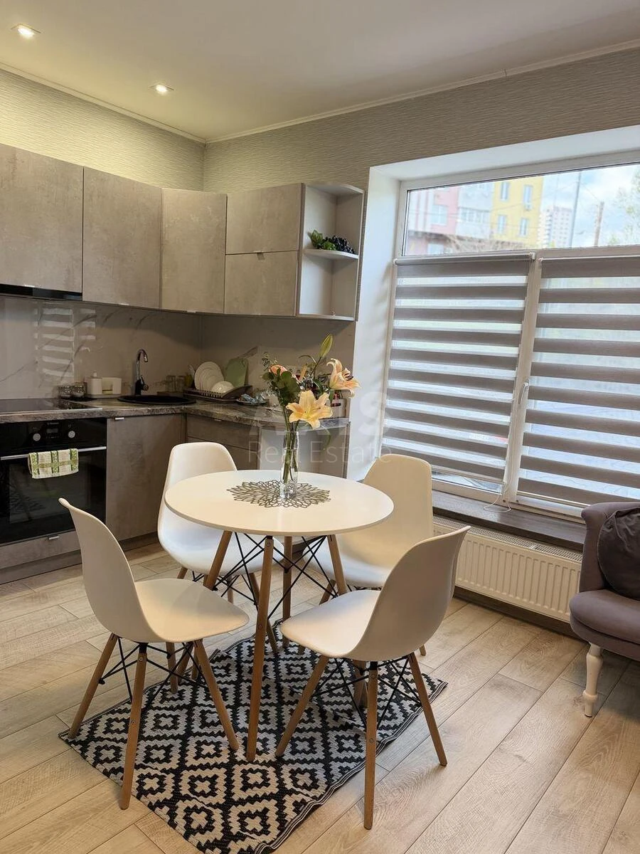 2k apartment vul. Lukretska 270951