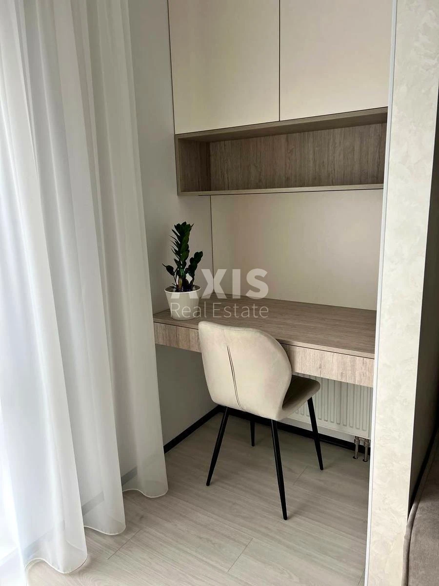 2k apartment vul. Myhajla Maksymovycha Twenty-six D696179