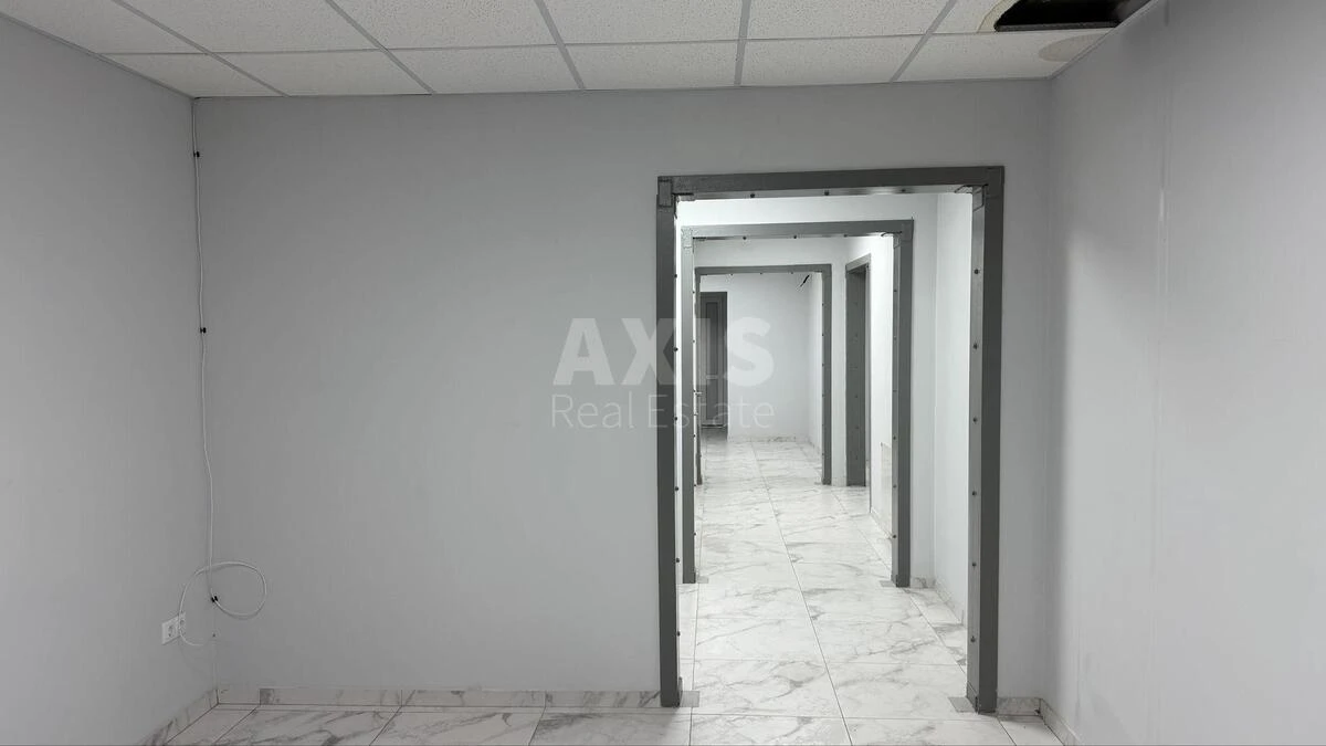 Объект торговли ул. Ревуцкого 54А, 98м2699043