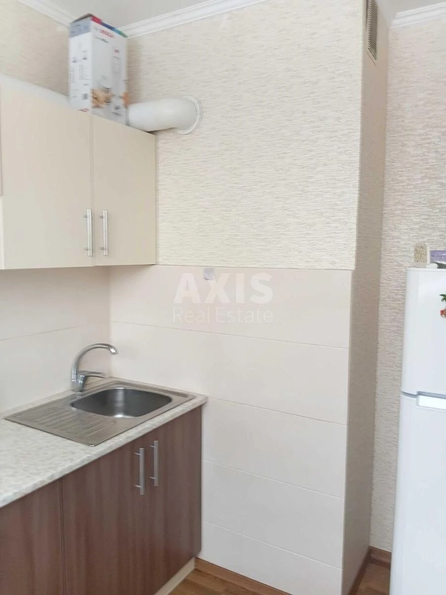 1k apartment vul. Krushel'nyc'koi' Solomii' 13713774