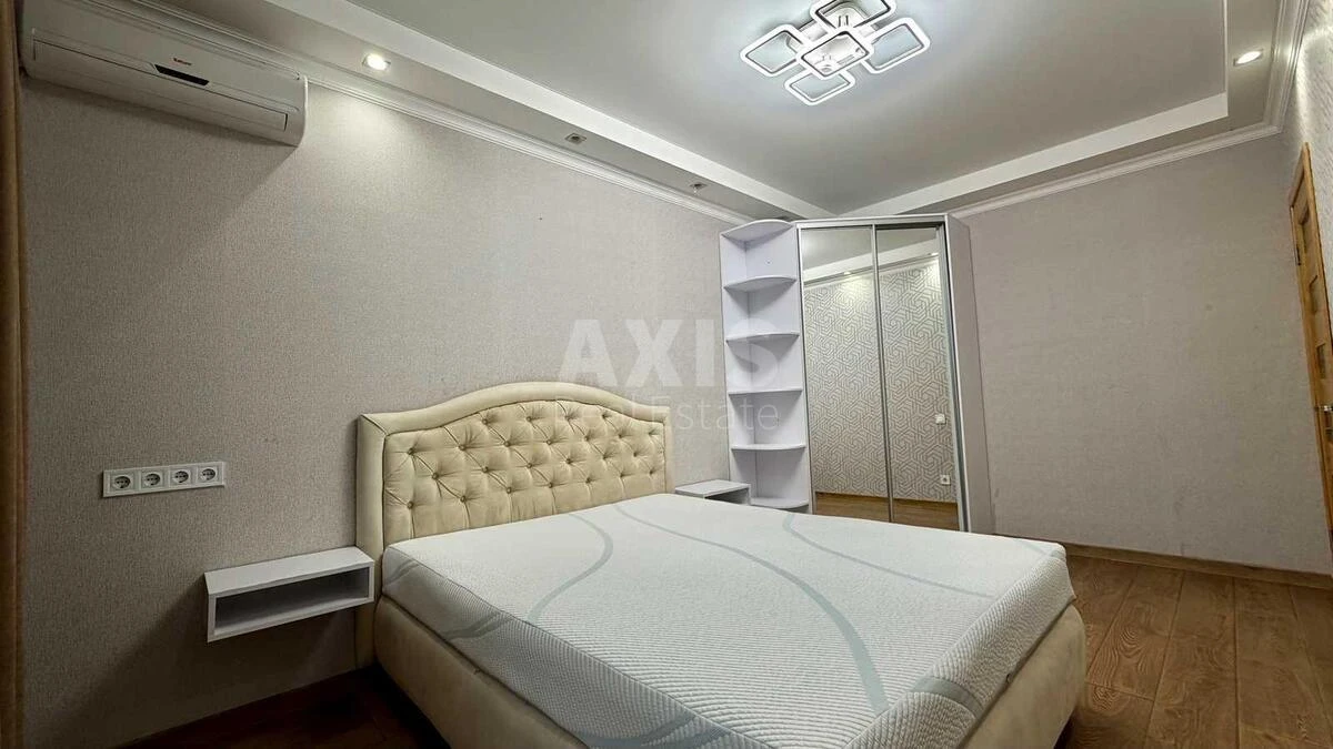 2k apartment vul. Svitla 37135414