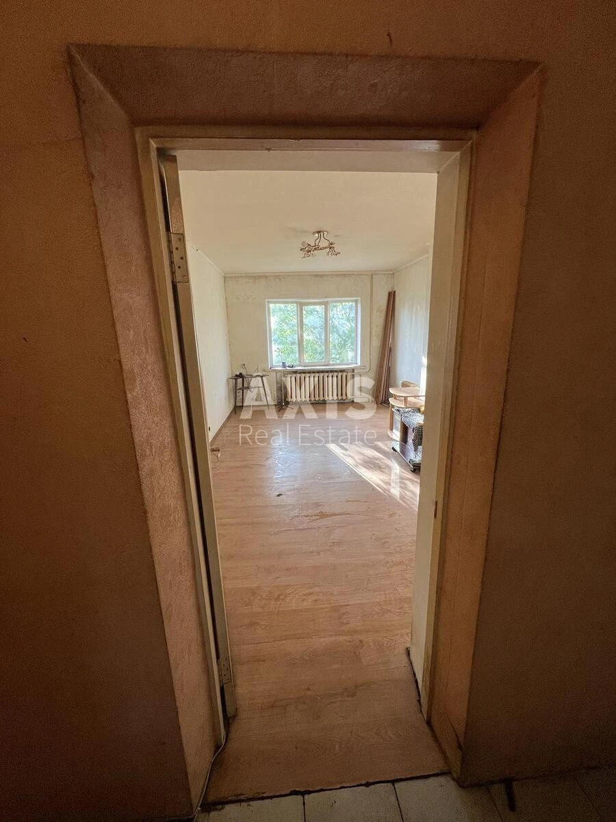 1k apartment vul. Mriyi Seven A695470