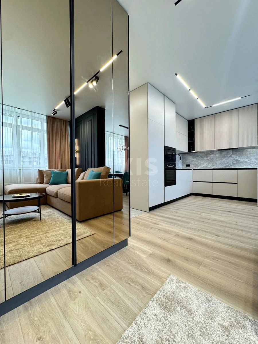 3k apartment vul. L'vivs'ka 1568170