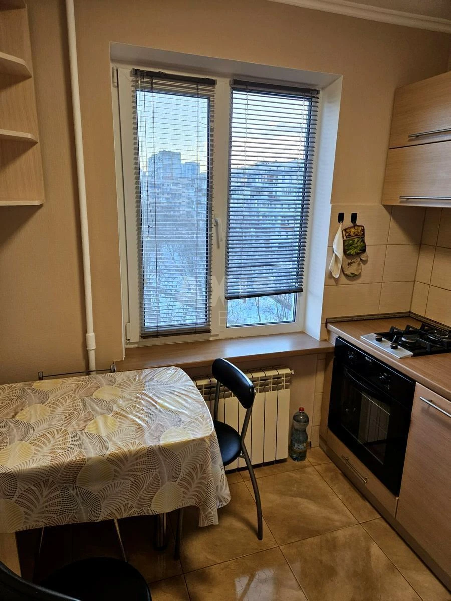 2к квартира пр-т Оболонский 16Є649931