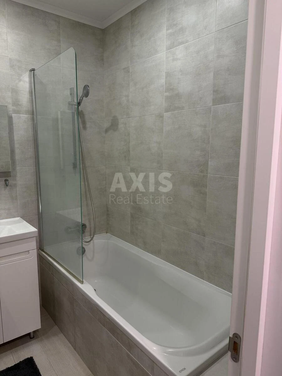 1k apartment vul. Lypkivs'kogo Vasylja Mytropolyta 33А666368