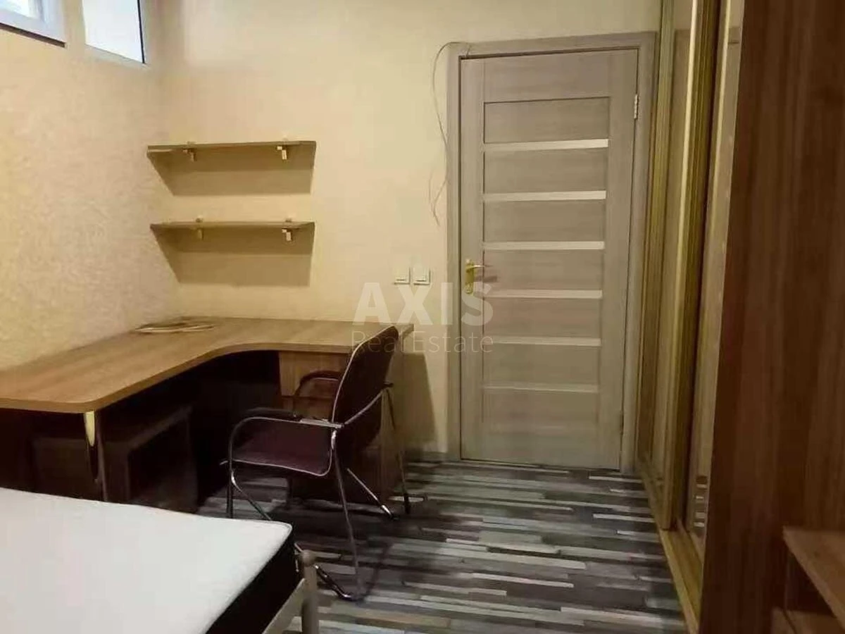 3k apartment vul. Ushyns'kogo 14Б702714