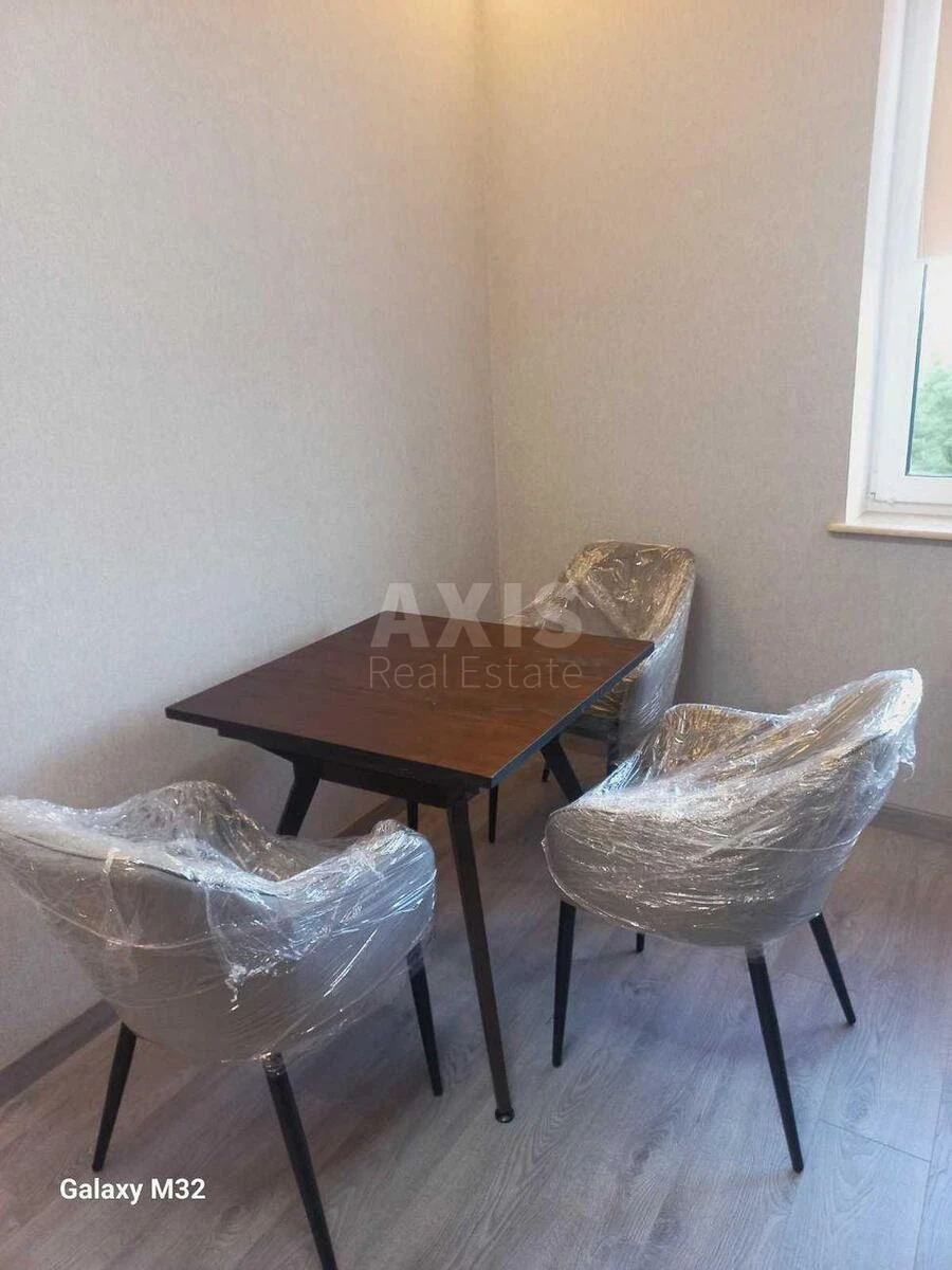 1k apartment shose Stolychne 1655831