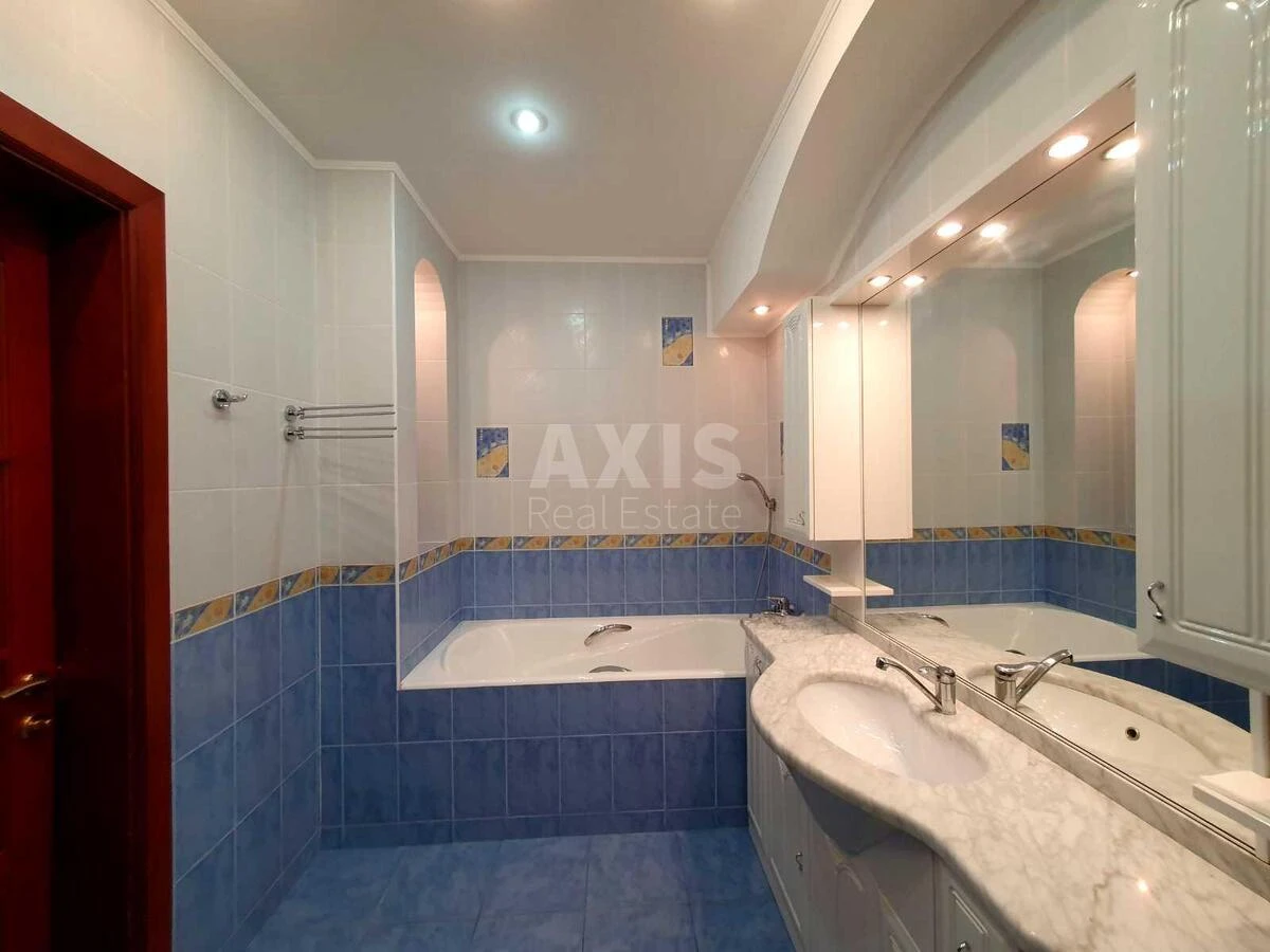 3k apartment vul. Ahmatovoi' Anny 16Б714269