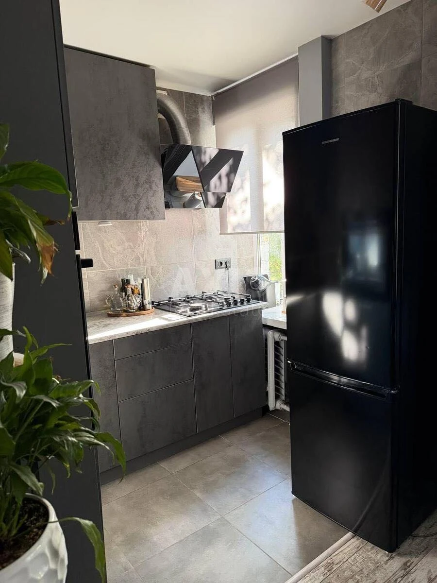 1k apartment vul. Post-Volyns'ka 2/103701241