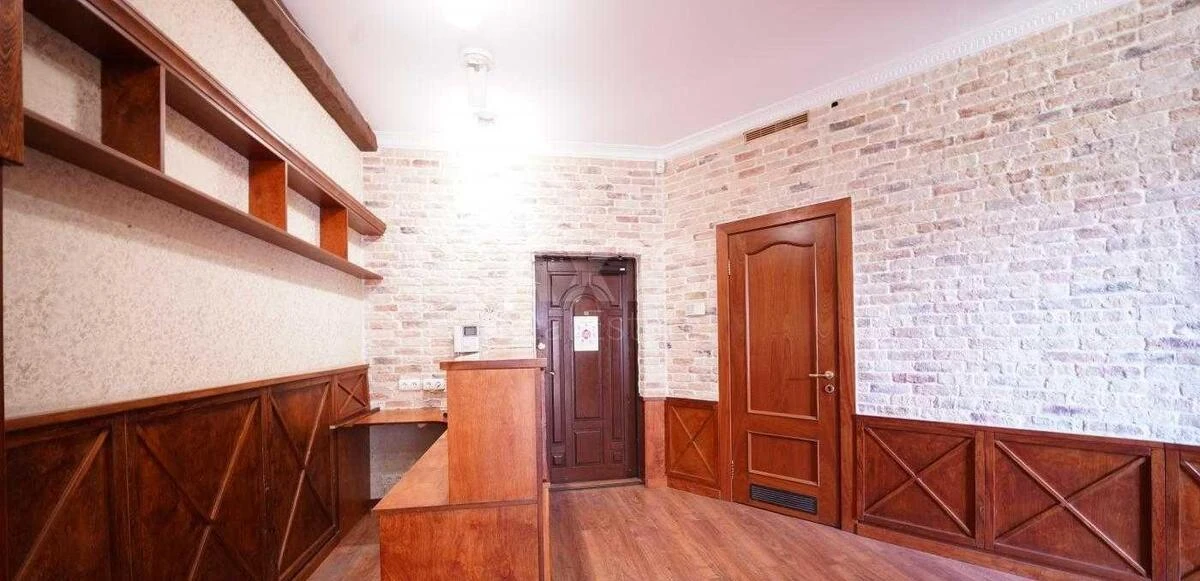 Офис ул. Трехсвятительская 13, 200м2670151