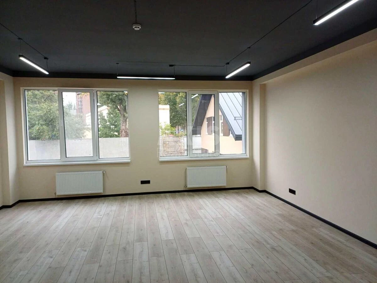 Office vul. Preobrazhens'ka 25, 606m2706151