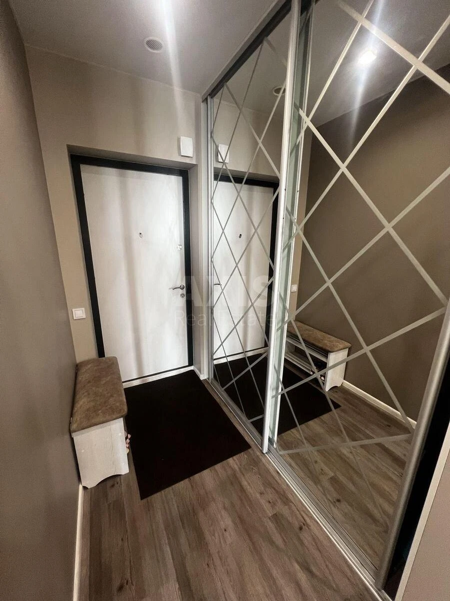 1k apartment vul. Zarichna 16659284