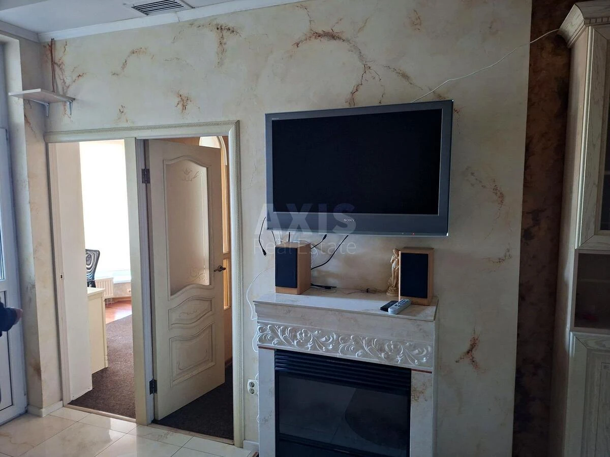 2k apartment vul. Vasylya Tyutyunnyka 37/1639144