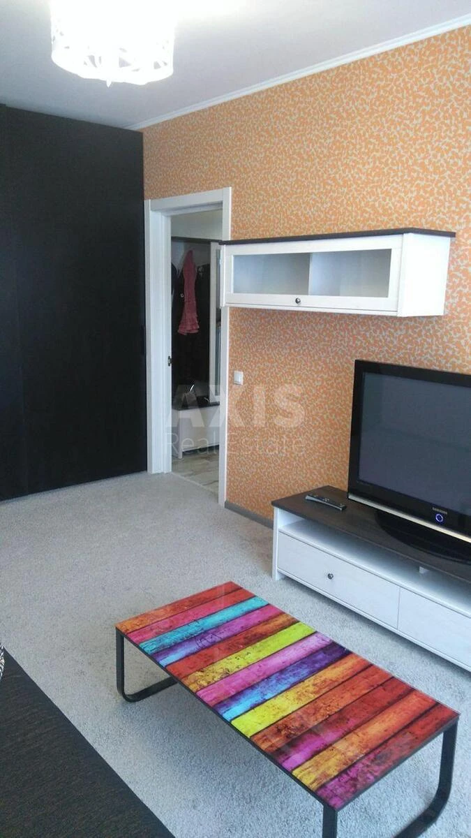 1k apartment vul. Rusovoi' Sofii' 3642212