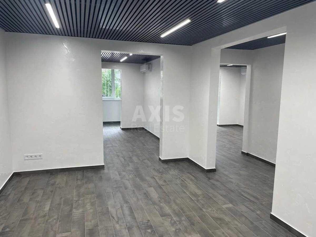 Trade object vul. Urlivs'ka 5, 120m2674155