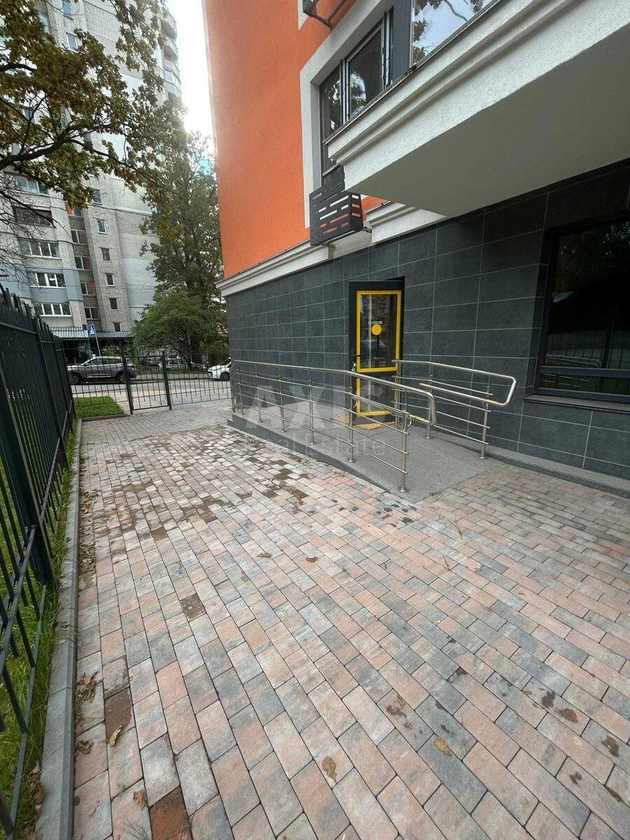 Trade object vul. Zhyvopysna 3, 179m26466213