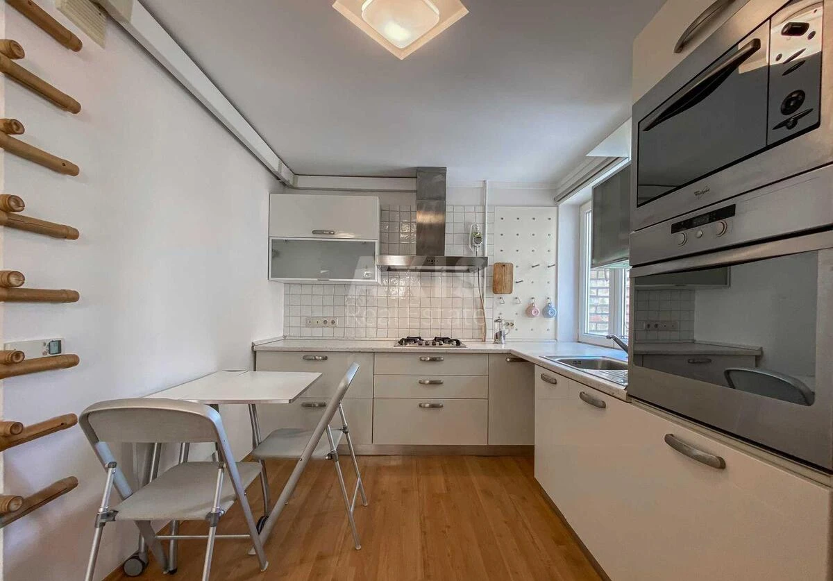 2k apartment vul. Saksagans'kogo 4567844