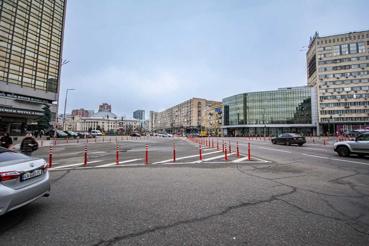 Объект сервиса ул. Саксаганского 147/5, 156м26454619